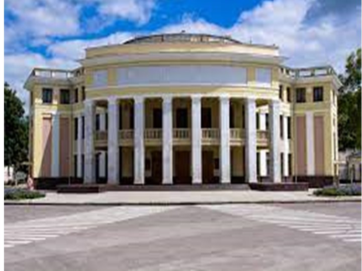 Презентация к виртуальной экскурсии с детьми старшей группы «Путешествие в театр» Учебники, Презентации и Подготовка к Экзаменам для Школьников на Klass-Uchebnik.com